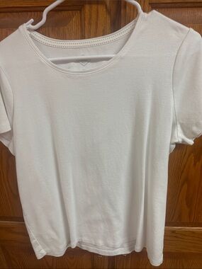 St. John's Bay White Short-Sleeve Crewneck Tee 2X